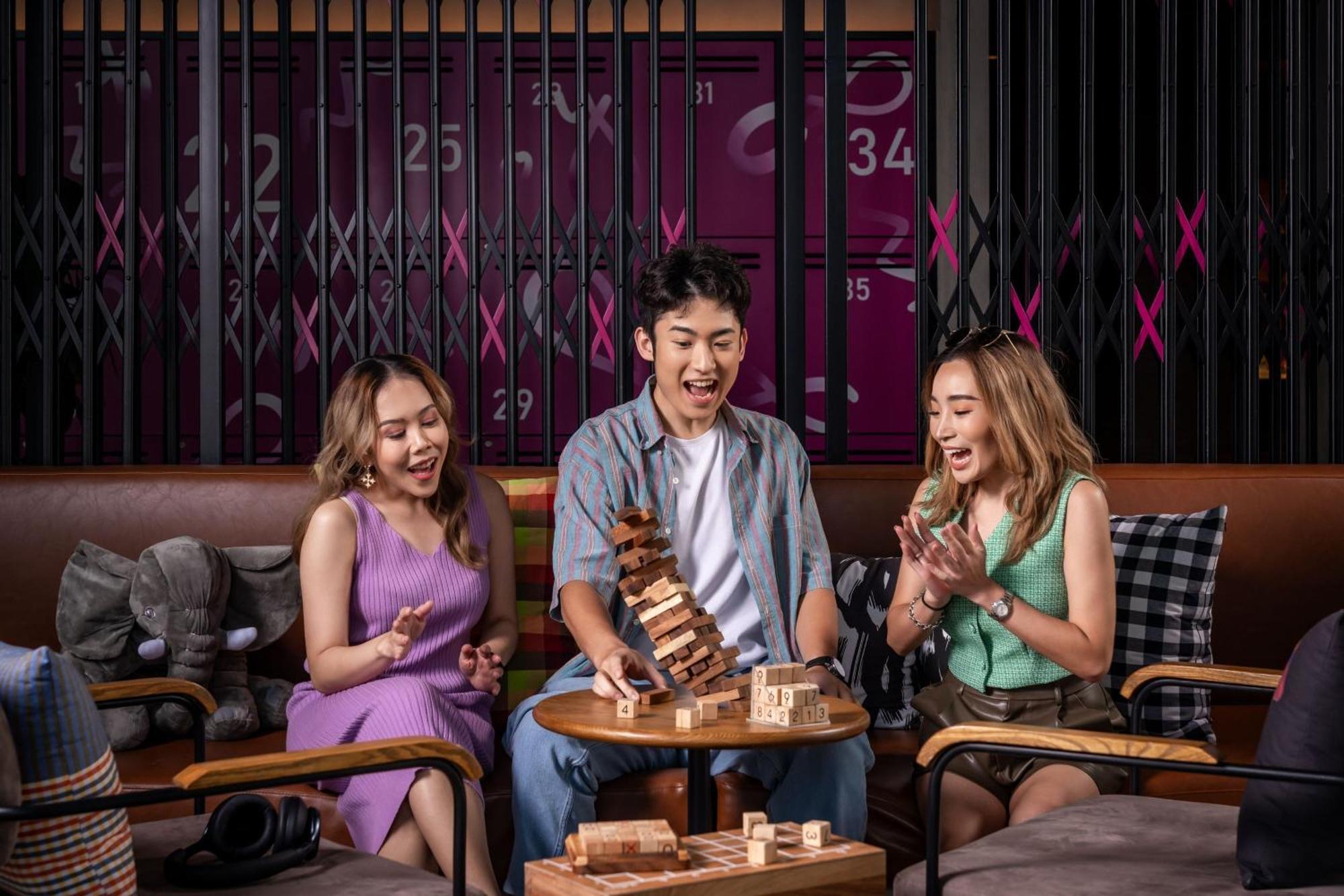 Moxy Bangkok Ratchaprasong Hotell Exteriör bild