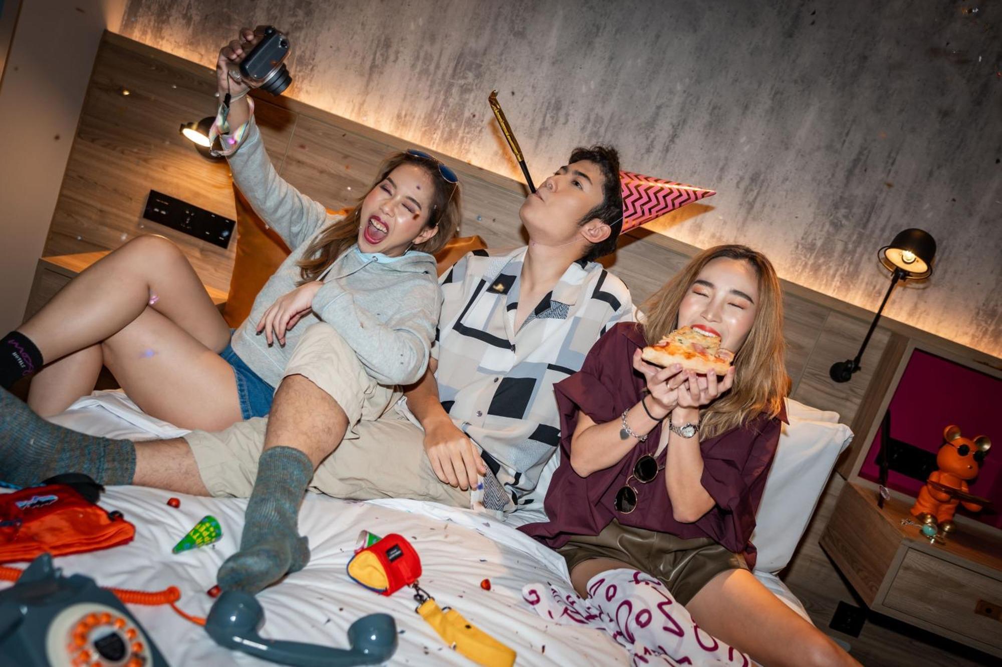 Moxy Bangkok Ratchaprasong Hotell Exteriör bild