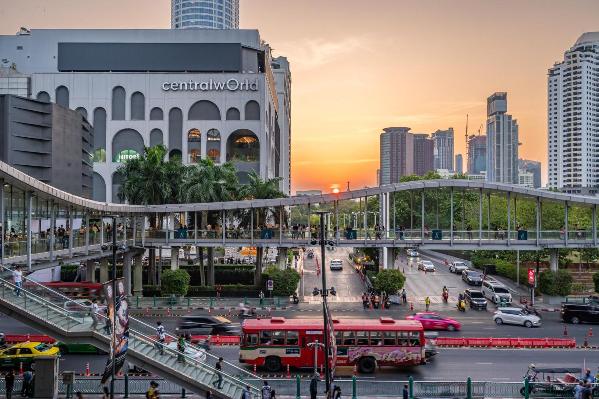 Moxy Bangkok Ratchaprasong Hotell Exteriör bild