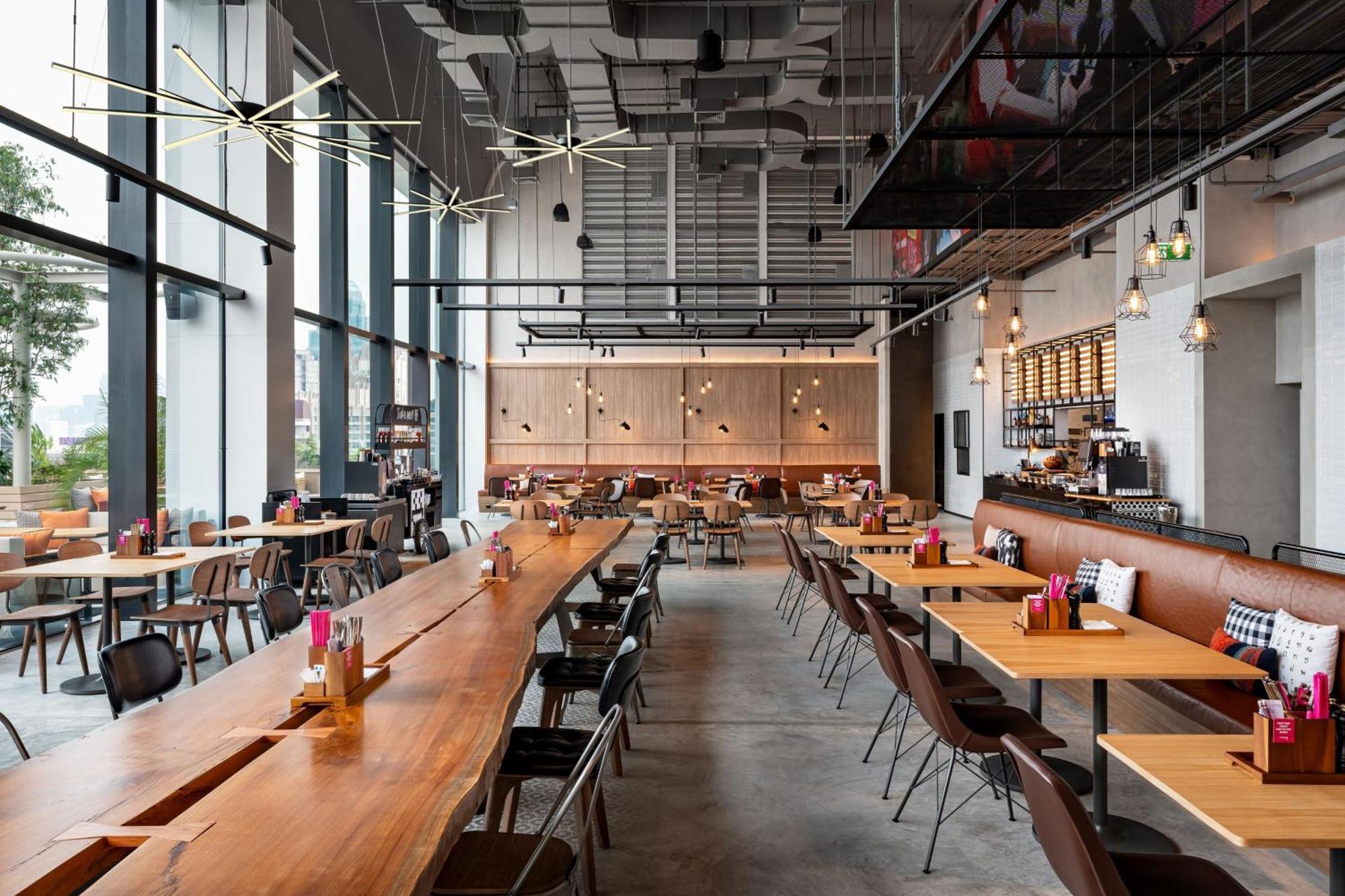 Moxy Bangkok Ratchaprasong Hotell Exteriör bild